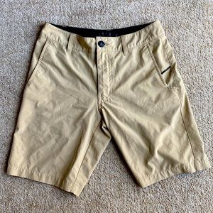 Mens Tan Nitrous Black Shorts Size 28